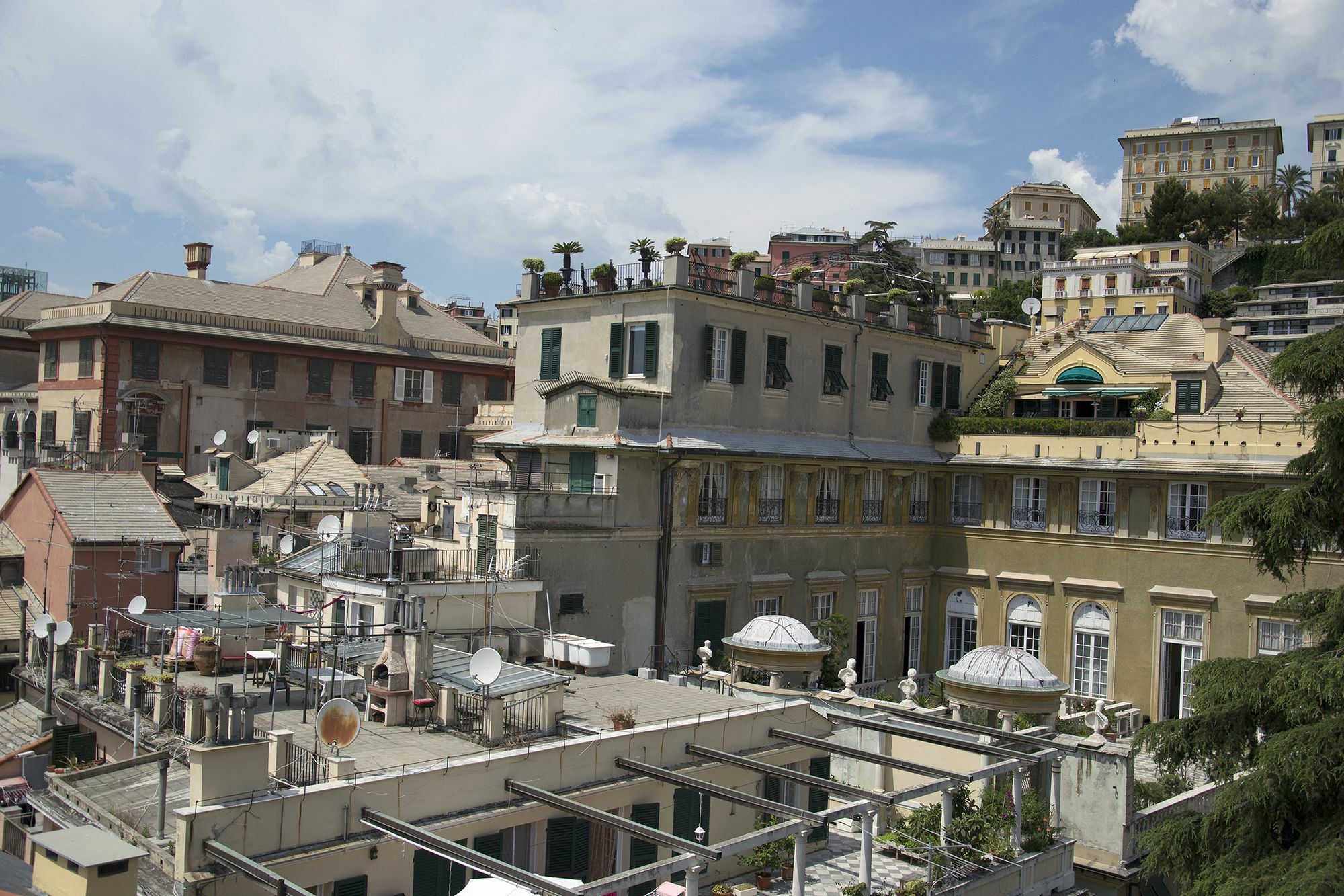 Sky On The Roofs - Il Cielo Sui Tetti Hotel เจนัว ภายนอก รูปภาพ
